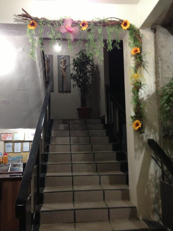 Hotel Reyna'S The Haven & Gardens Tagbilaran City Exterior foto