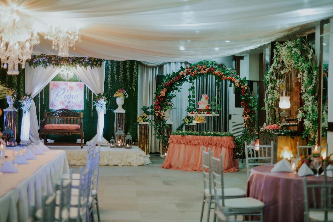 Hotel Reyna'S The Haven & Gardens Tagbilaran City Exterior foto